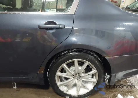 2011 Infiniti G37X z USA, uszkodzony, nr VIN JN1CV6AR7BM411991